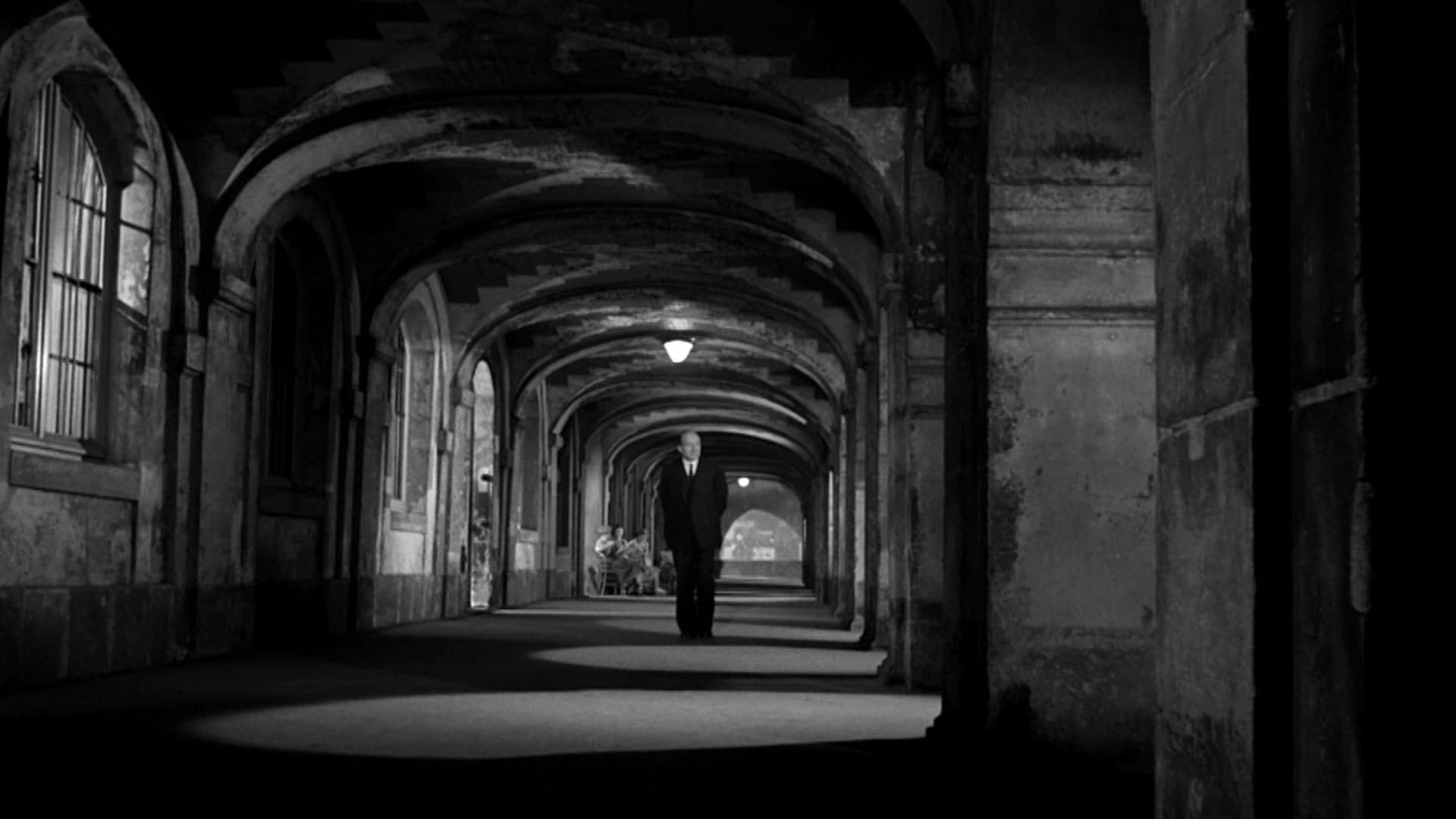 Photo d'illustration du film Maigret tend un piège